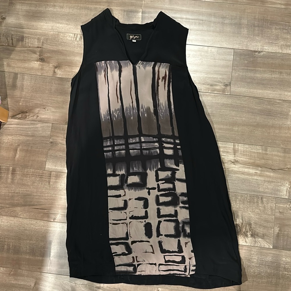 Johnny Was “Biya” line black print 100% silk dress